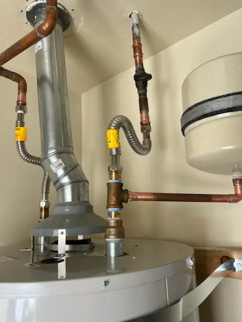 Water heater installation and plumbing repair in Relius
